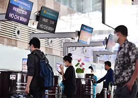 Vietnam Airlines Group khuyến cáo hành khách làm thủ tục sớm tại sân bay Nội Bài & Tân Sơn Nhất dịp 